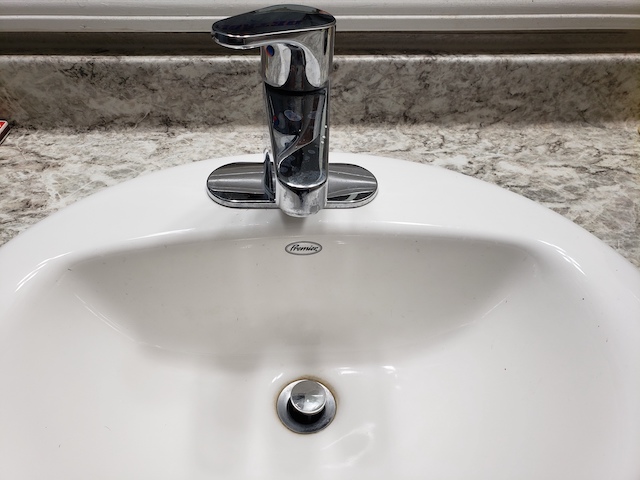 Bathroom Sink Drain Leaking Around Threads Premier Plumbing Inc - New Bathroom Sink Drain Is Leaking